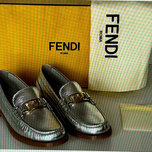 Fendi Loafer-worn once - Picture 2 of 7